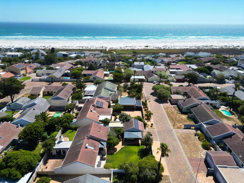 4 Bedroom Property for Sale in Duynefontein Western Cape